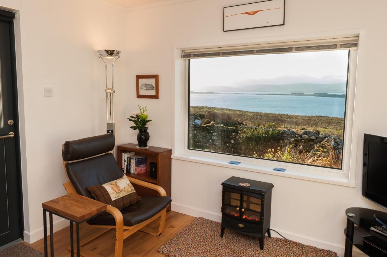 An Cala Beag Self Catering Apartment On The Waternish Peninsula Hallin Екстер'єр фото